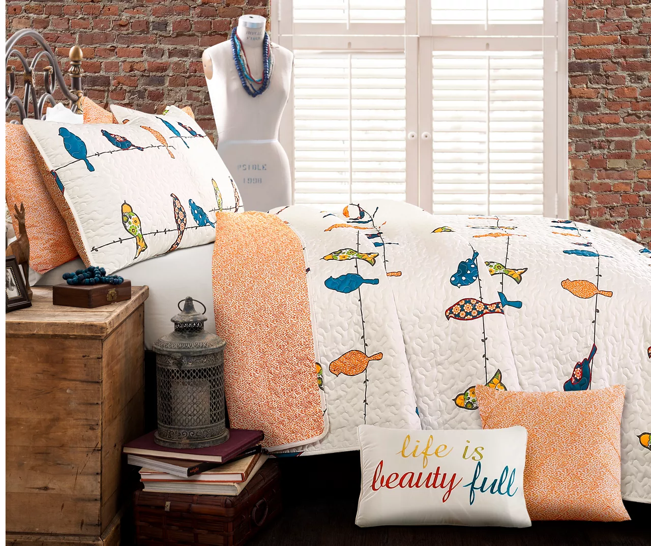 Rowley Birds Reversible 7-Piece Quilt Set 10 Rowley Birds Reversible 7-Piece Quilt Set - Image 10