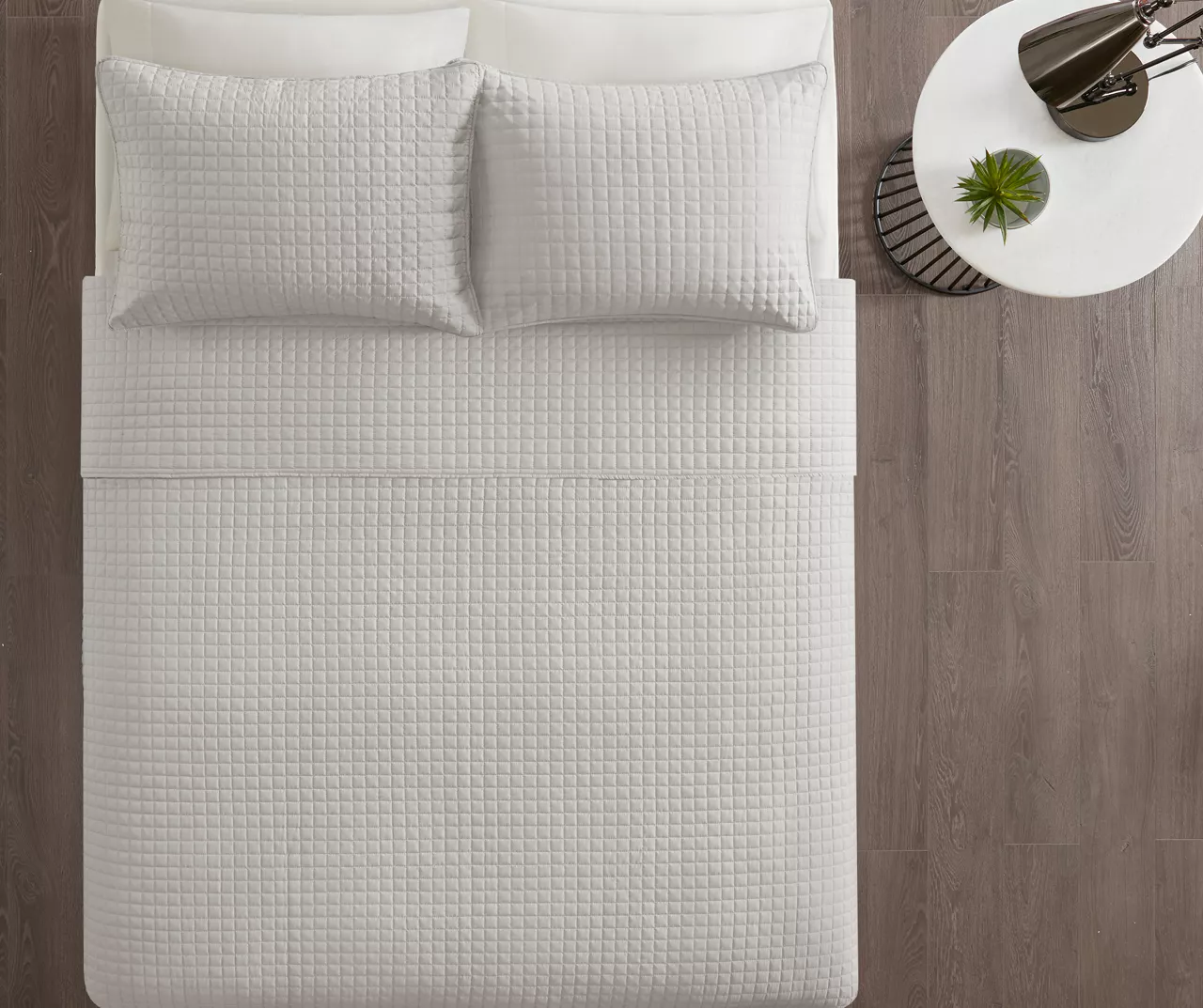 Trace Coverlet Set 5 Trace Coverlet Set - Image 5