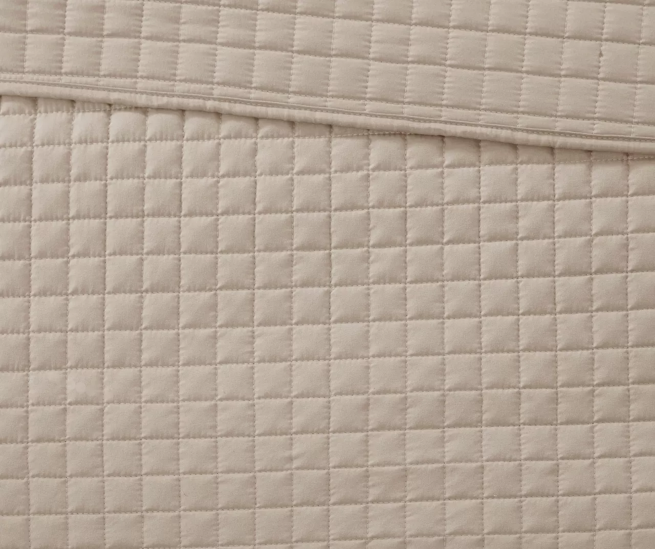 Trace Coverlet Set 11 Trace Coverlet Set - Image 11