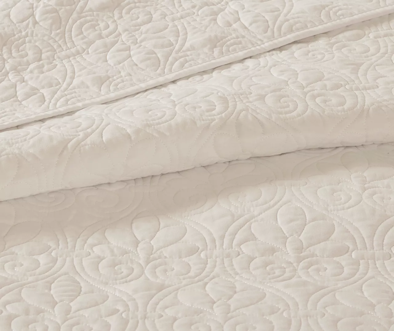 Vancouver Cream Queen 3-Piece Bedspread Set 5 Vancouver Cream Queen 3-Piece Bedspread Set - Image 5
