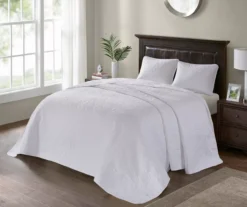 Vancouver White King 3-Piece Bedspread Set 15 Vancouver White King 3-Piece Bedspread Set -Hoover Sales Store 810523212 810523241 810523251 810523257 3 1