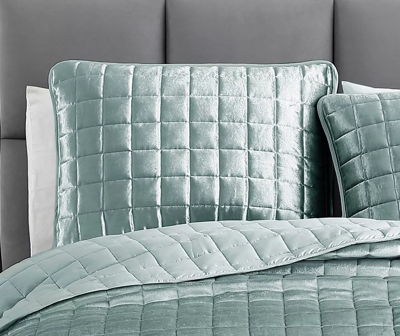 Square-Quilted Lyndon Coverlet Comforter Set 20 Square-Quilted Lyndon Coverlet Comforter Set - Image 20