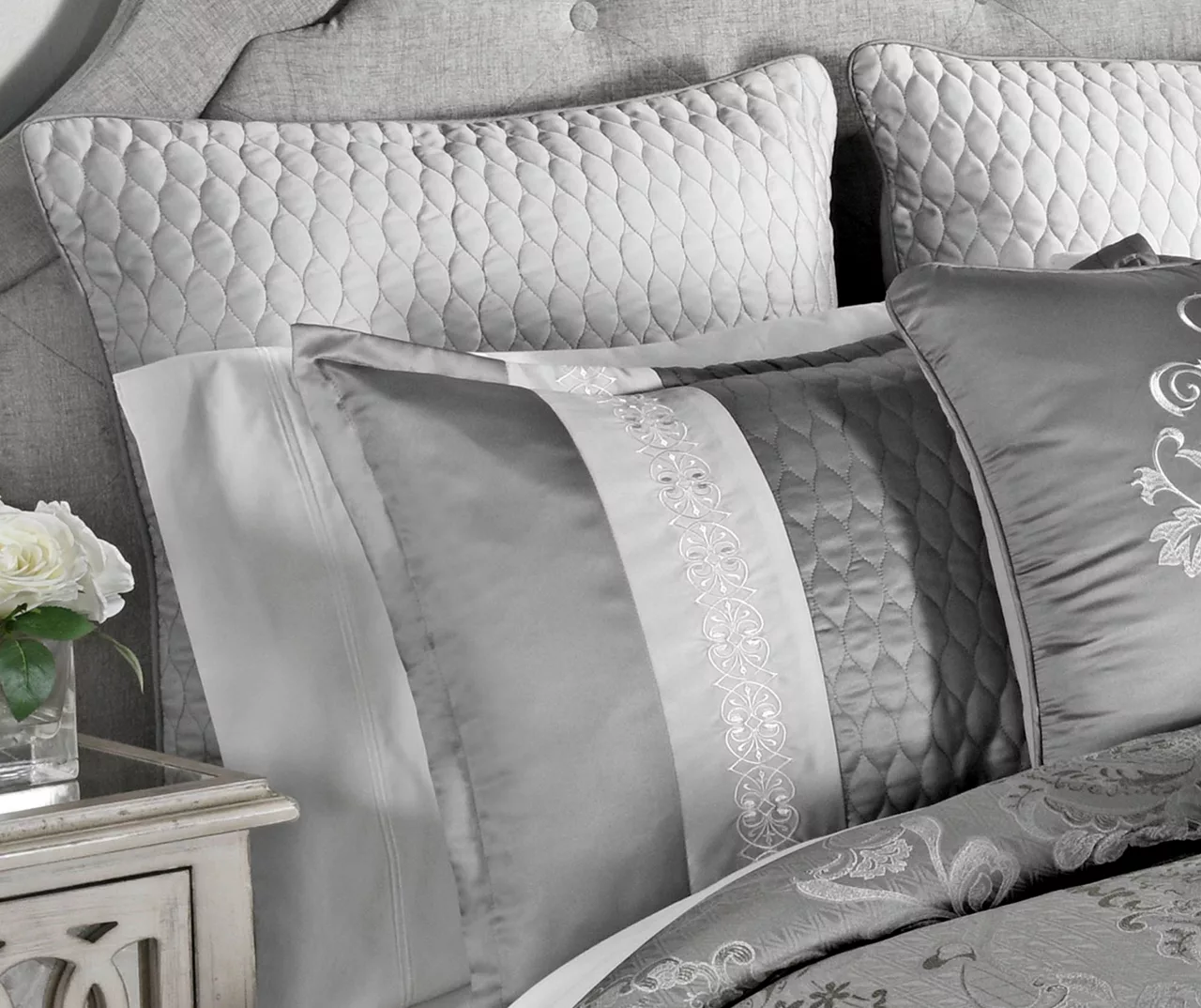 Platinum Damask Kacee Comforter Set 9 Platinum Damask Kacee Comforter Set - Image 9