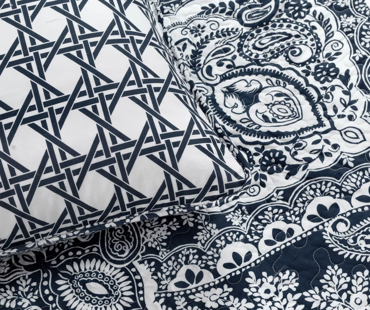 Aubree Navy & White Full/Queen 3-Piece Quilt Set 9 Aubree Navy & White Full/Queen 3-Piece Quilt Set - Image 9