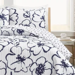 Scandinavian Floral Quilt Set -Hoover Sales Store 810553020 3