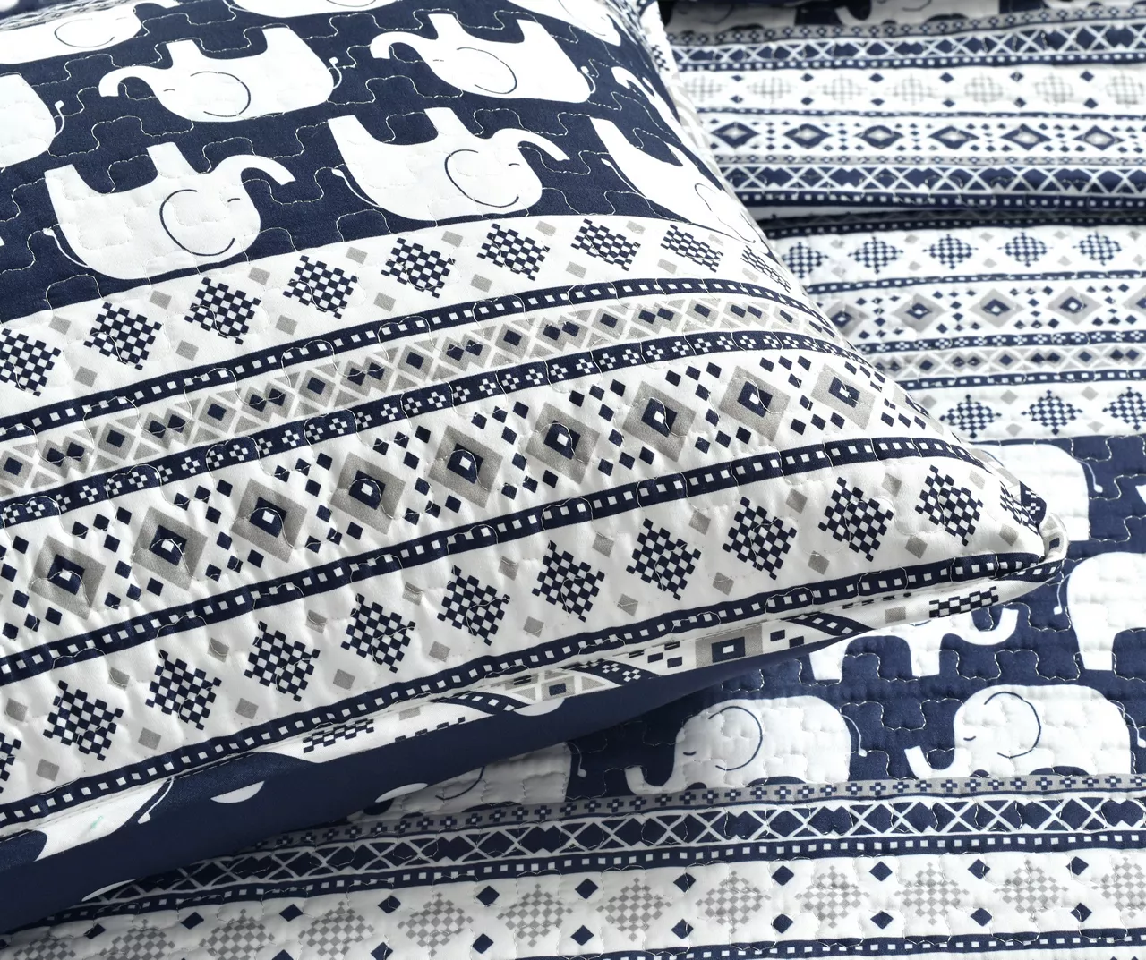 Navy & White Elephant Geometric Stripe Reversible Full/Queen 5-Piece Quilt Set 3 Navy & White Elephant Geometric Stripe Reversible Full/Queen 5-Piece Quilt Set - Image 3