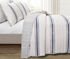 Farmhouse White & Navy Stripe Reversible King 3-Piece Quilt Set