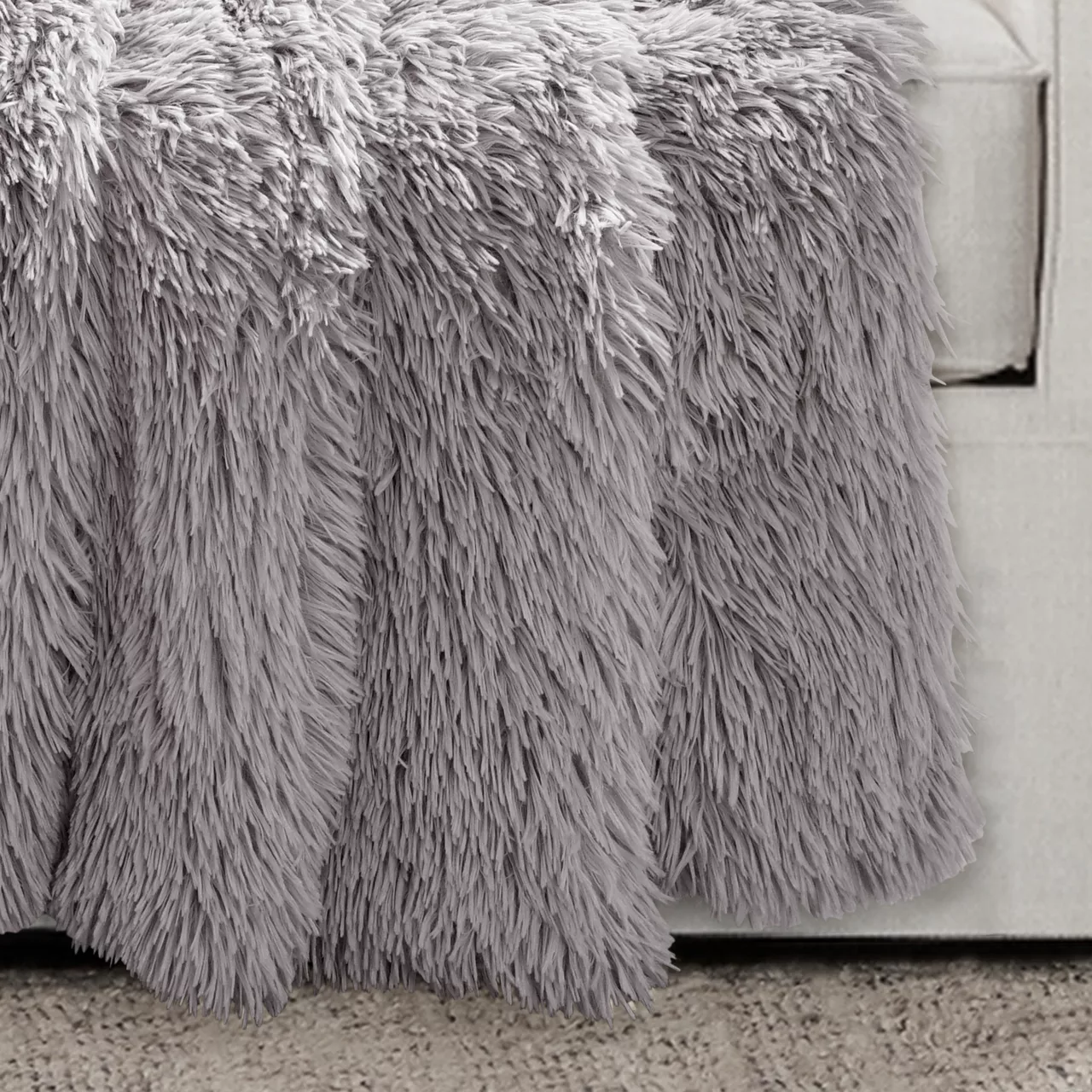 Emma Light Gray Faux Fur Throw, (50" X 60") 3 Emma Light Gray Faux Fur Throw, (50" X 60") - Image 3
