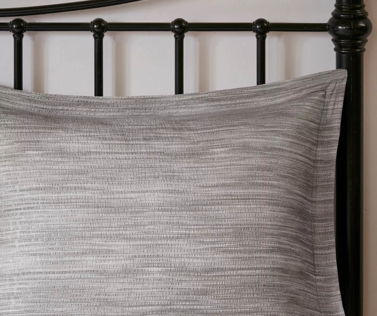 Kelan Gray Streak Patchwork Seersucker Queen 7-Piece Comforter Set 9 Kelan Gray Streak Patchwork Seersucker Queen 7-Piece Comforter Set - Image 9