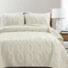Lush Decor Avon Ivory Ruffled Helix Pattern Quilt Set
