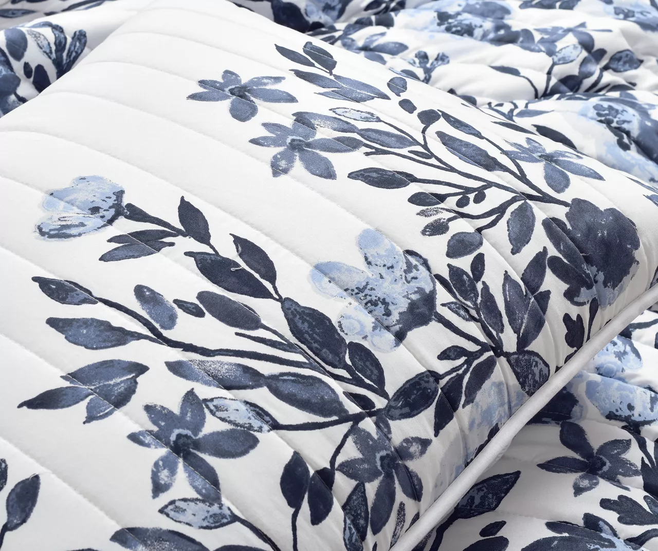 Lush Decor Tanisha Floral Reversible 5-Piece Quilt Set 16 Lush Decor Tanisha Floral Reversible 5-Piece Quilt Set - Image 16