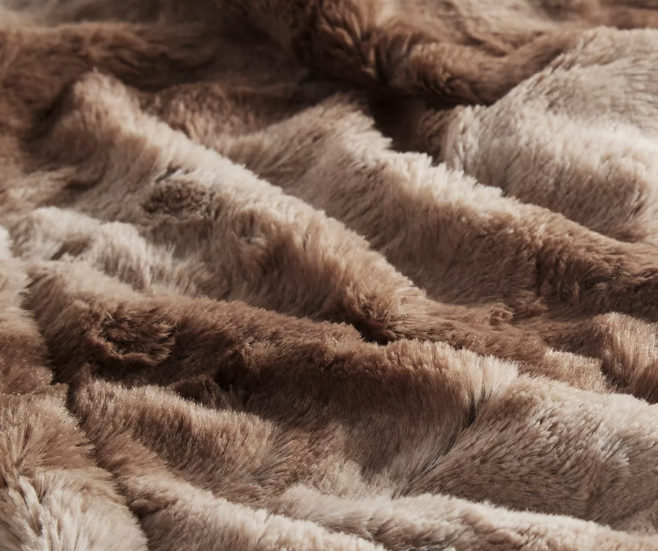 Marselle Faux Fur Heated Wrap, (50" X 64") 9 Marselle Faux Fur Heated Wrap, (50" X 64") - Image 9